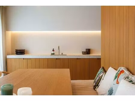 exclusief gerenoveerd appartement in het centrum roeselare.