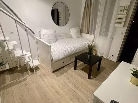 studio 1 pièce 13 m²