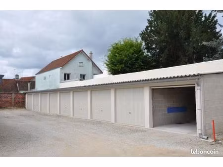 pour stockage ou parking sécurisé à vendeuvre