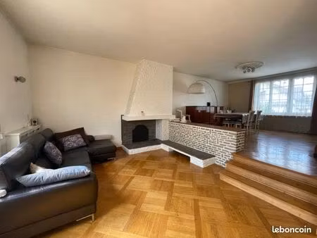 maison robuste 160m2