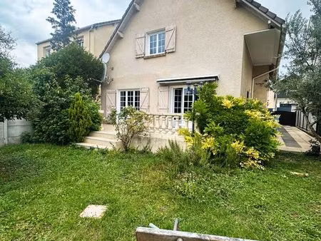 maison 6 pièces 139 m²