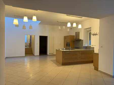 maison saint georges de montaigu 5 pièce(s) 150 m2