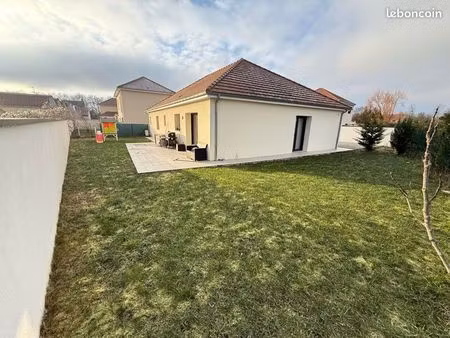 maison à louer 3 chambres