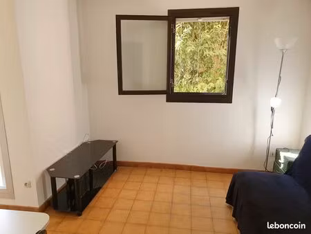 studio meublé 25 m²