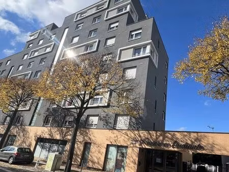 studio 1 pièce 20 m²