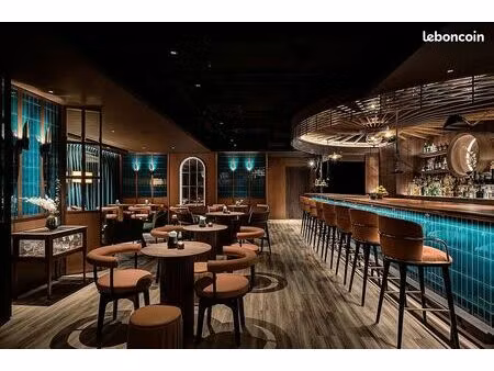 fonds de commerce 650 m² saint-raphaël