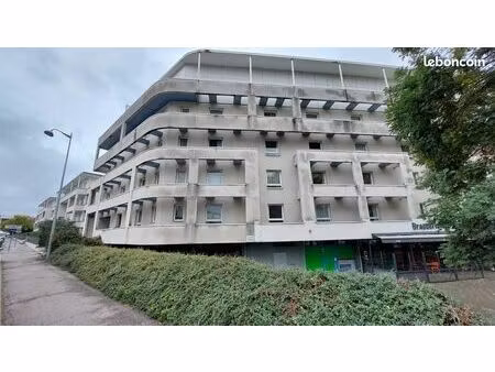 parking 5 m² vandoeuvre les nancy