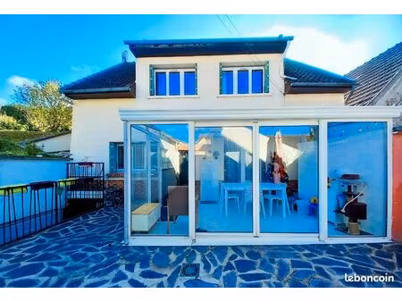 charmante maison jardin ecole gare