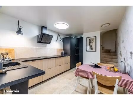 maison village valbonne