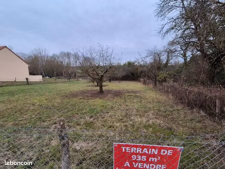 terrain constructible 938m2