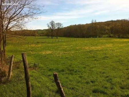 beau terrain constructible à vendre