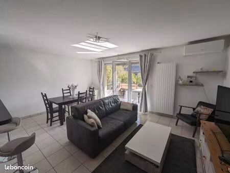 appartement 3 pièces 69 m²