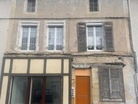 local commercial 48 m²