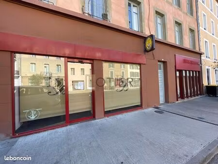local commercial 83 m² carcassonne