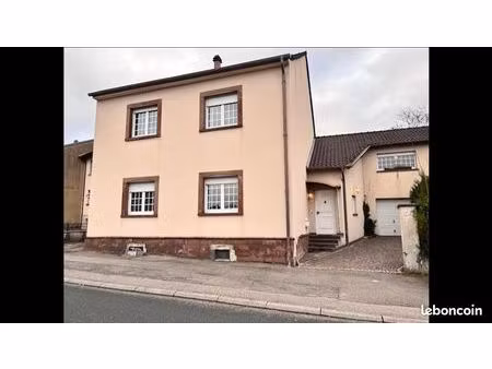 maison 7 pièces 227 m²