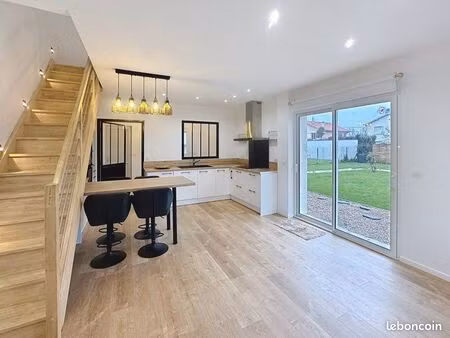 maison neuve moderne - pau - t4 jardin - cuisine us - garage - clim réversible