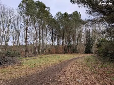 terrain 4 154 m² grezet cavagnan