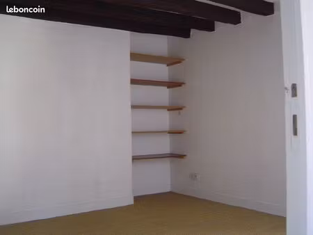 tours t3 duplex hyper centre rue de la scellerie