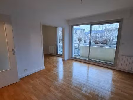 location à l'année t2 non meublé