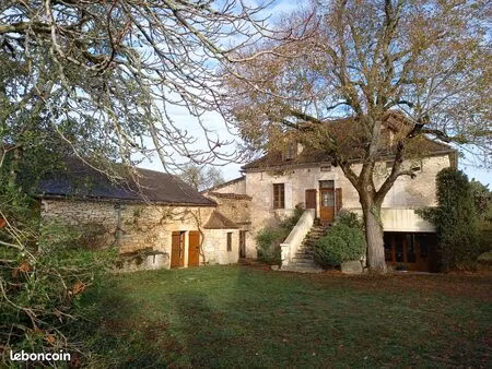 maison t3 esclauzels 135m2