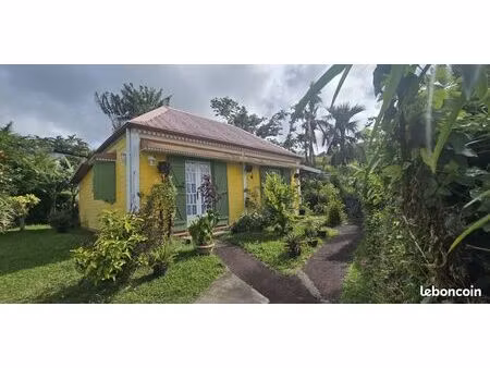 belle maison f3 de 61 m2 habitable / terrain de 550 m2