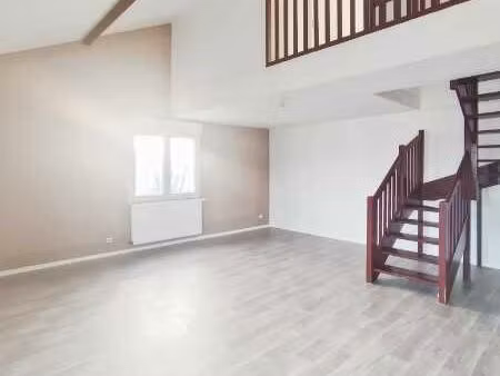 appartement 4 pièces 101 m²