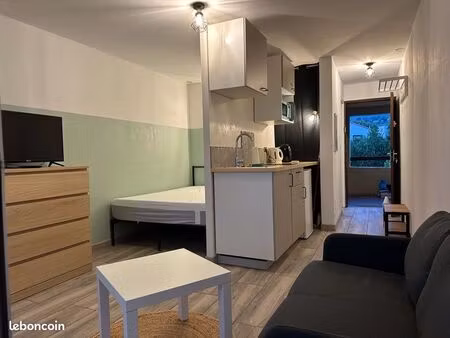 studio étudiant meublé