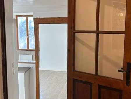 à louer appartement 70m2 +cave