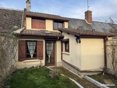 maison 2 pièces 70 m²