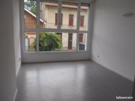 appartement 1 pièce 19 m²