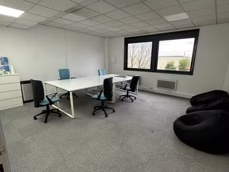 bureaux 166m2 proche accès autoroute