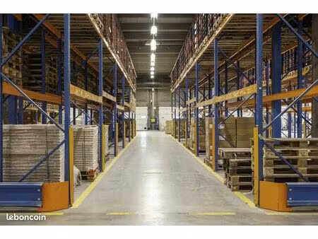 local industriel 1 000 m²
