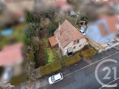 maison 5 pièces 82 m²