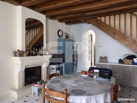 maison de ville 6 pièces 130 m²