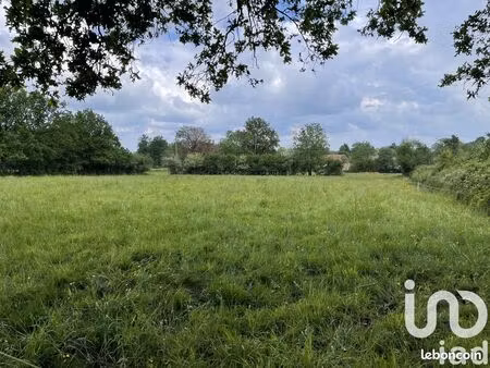 terrain 3810 m² bouesse