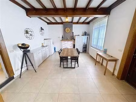 maison prête à emménager avec 3 chambres  garage  atelier et