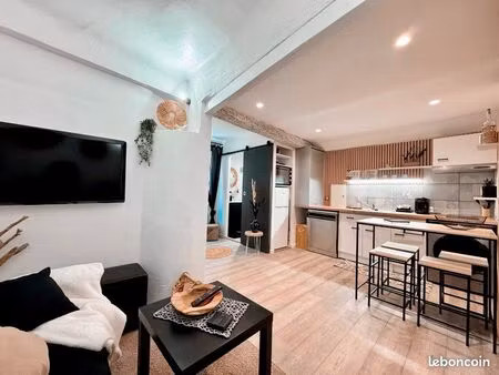 jolie studio tout equipé