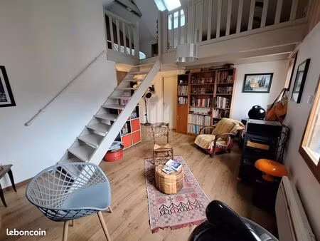 appartement 4 pièces 102 m²