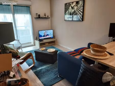 loc. appt t2 langon meublé refait avec terrasse