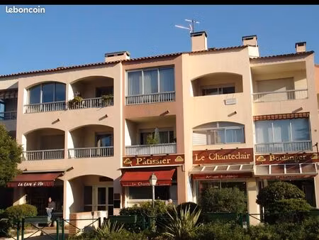 studio meublé a l'année