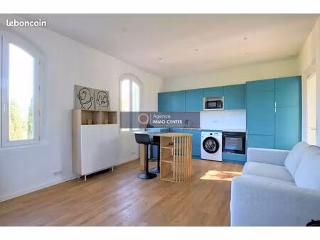 studio 1 pièce 27 m²