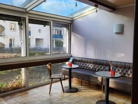 local commercial – hyper centre d’épinal – 80 m² – vue moselle