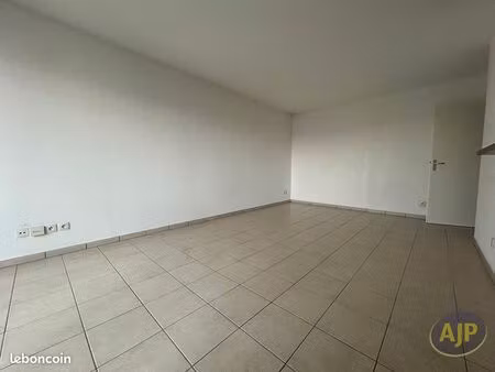 appartement 3 pièces 69 m²