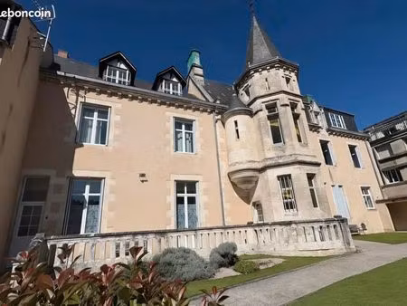 a saisir appartement 3 pièces 75m²