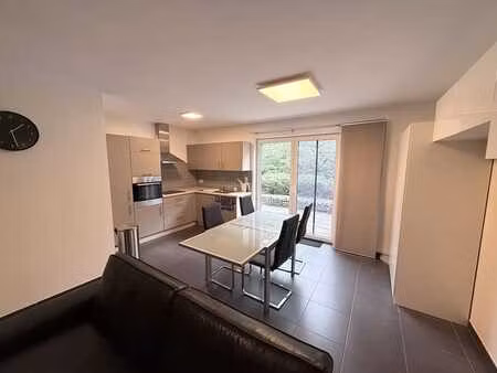 ivoz-ramet: appart 1 ch avec terrasse  garage et cave