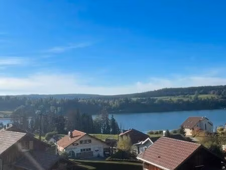 appartement vue lac  60m2  entierement renove  malbuisson