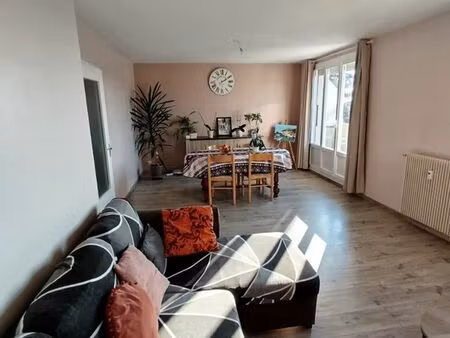 appartement t3 73 58 m² avec balcon  garage et vue dégagée – saint-vit centre  proche comm