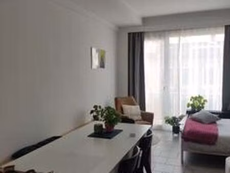 appartement à louer à antwerpen € 650 (ljr23) - | zimmo