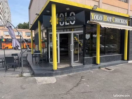 opportunité rare – fast-food américain clé en main – marseille – terrasse