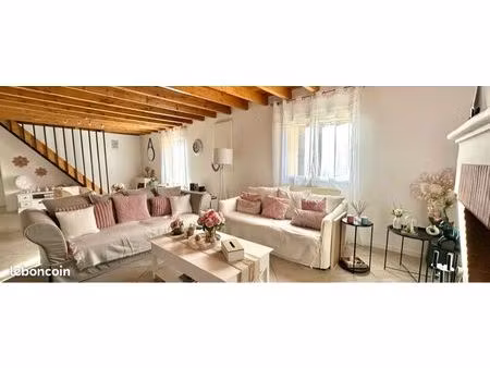 maison avec piscine  4 chambres  noaillan